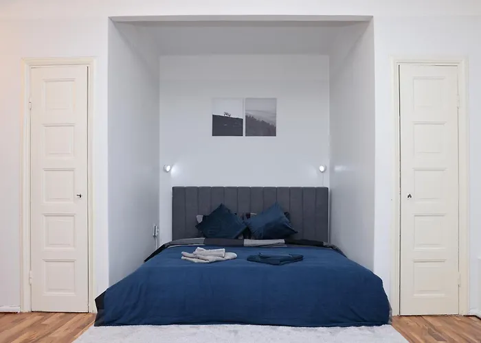 Spacious Cozy Corner